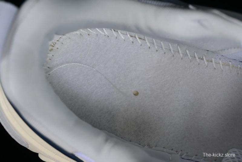 Nike Runtekk V2K Retro Low-Top Running Shoes with Cushlon Midsole - FD0736-102