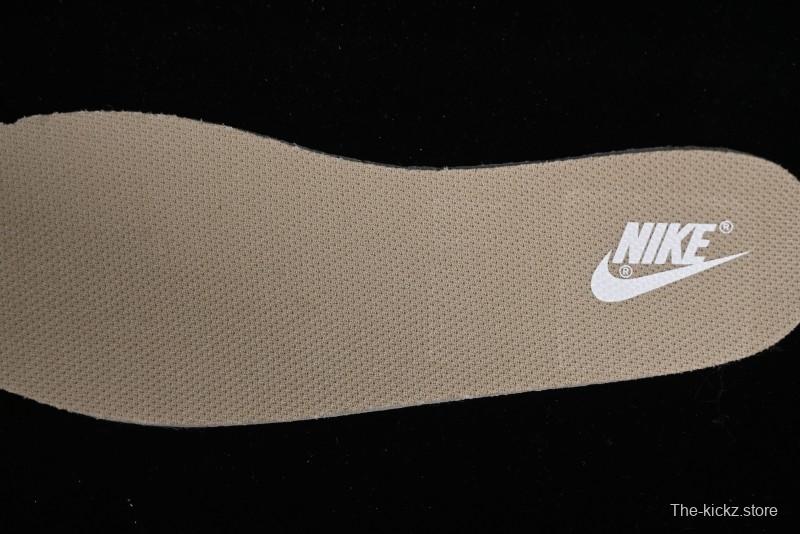 Nike Dunk Low SB Casual Sneakers in Light Grey/Khaki - FJ4188-001