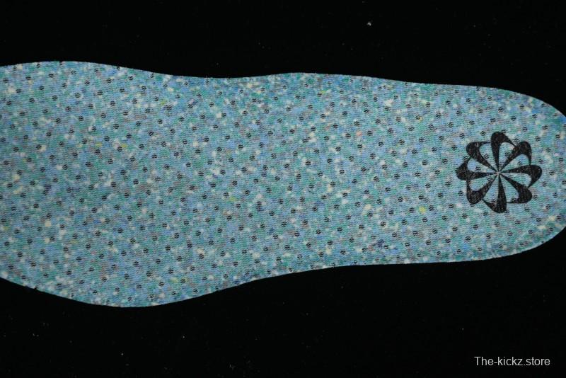 Nike Vapormax 2023 Flyknit Running Shoes with Full-Length Air Cushion - DV1678-001