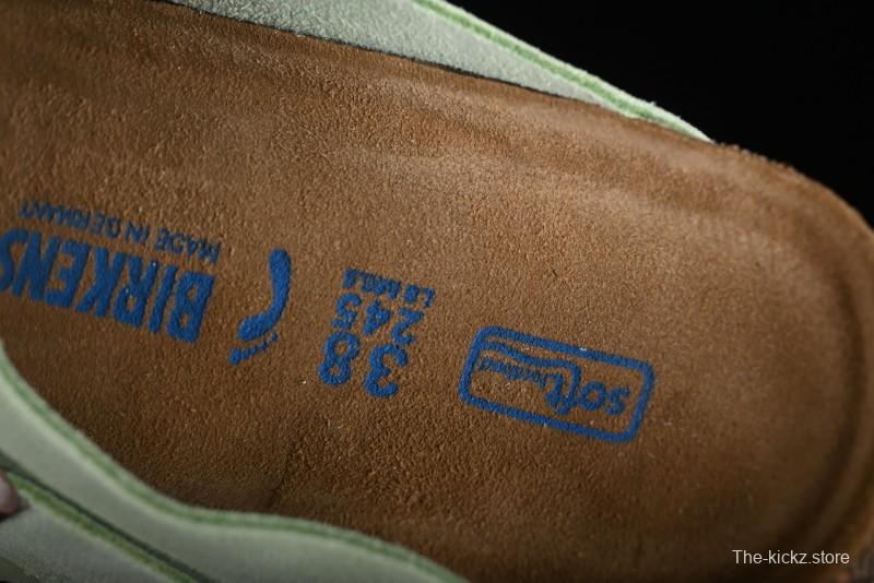 Birkenstock Arizona Soft Footbed Sandals with Suede Leather and Lambswool Lining - G.D4