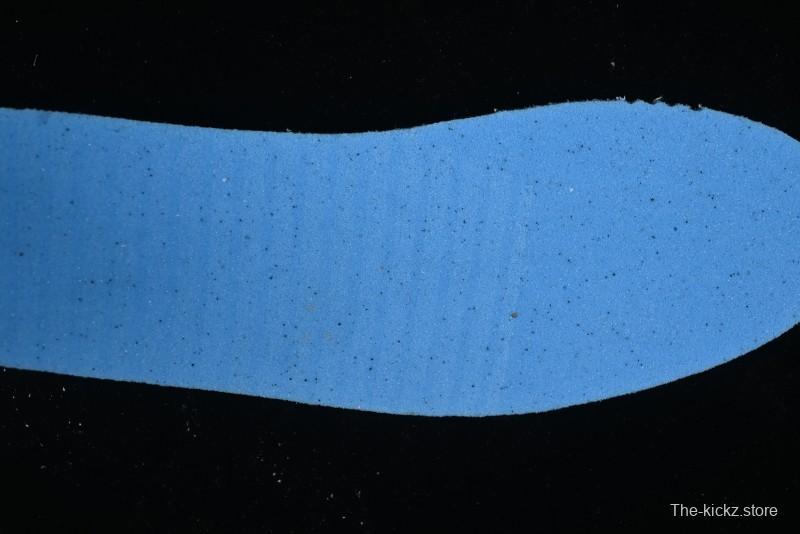 Nike Air Jordan 1 Mid Basketball Shoes in White/Oxidized Green - BQ6472-133