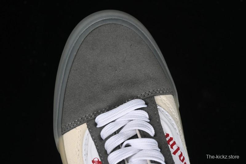 Vans Classics Knu Skool Low-Top Casual Sneakers with White Suede and Gum Sole - VN000CRPGRN