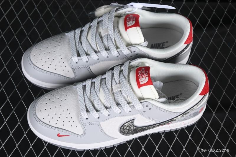 Nike SB Dunk Low The North Face Year of the Snake Collaboration Anniversary Edition Low-Top Casual Sneakers - DM6868-038