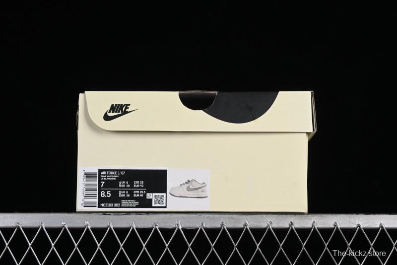 Nike SB Dunk Low NYC Collaboration Light Gray Low-Top Casual Skate Shoes - NC2103-302