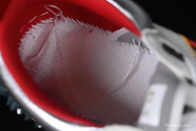 Christian Louboutin Funnyto Flat Comfortable Fashion Low-Top Sneakers in White Yellow Red - X.D4