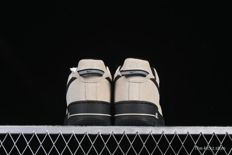 Nike Air Force 1'07 Low Casual Sneakers with Full-Length Air Cushion - HV6526-200