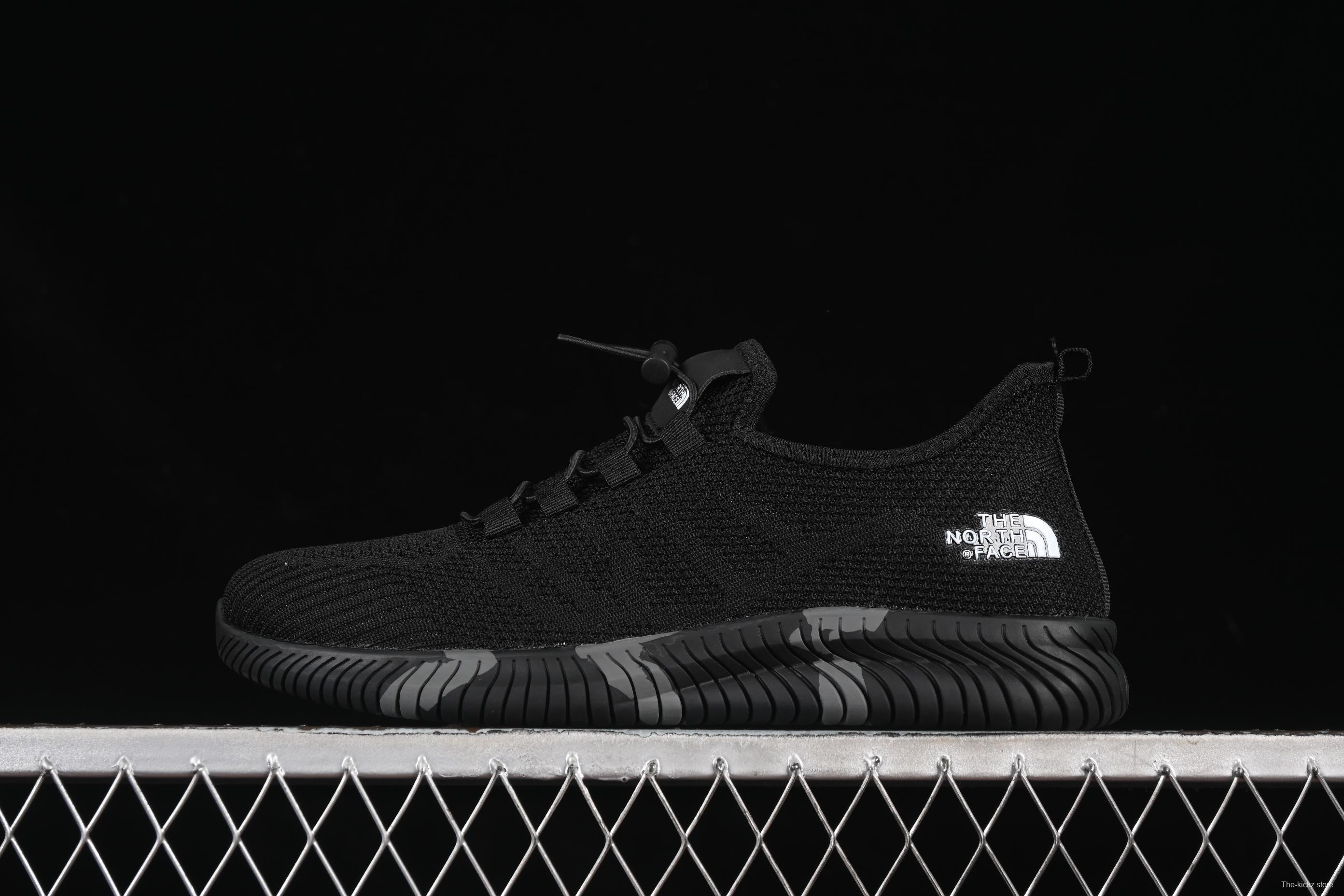 The North Face Comfortable Versatile Slip-Resistant Durable Outdoor Casual Shoes - 8912Black