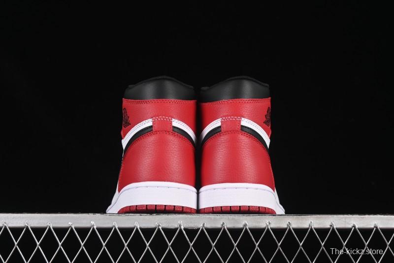 Nike Air Jordan 1 High Retro OG Basketball Shoes with Black Toe Design - 555088-125