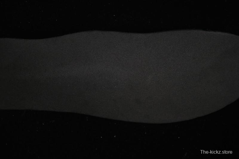 Nike Air Max 90 Retro Running Shoes with Air Cushion Technology - DH4095-001