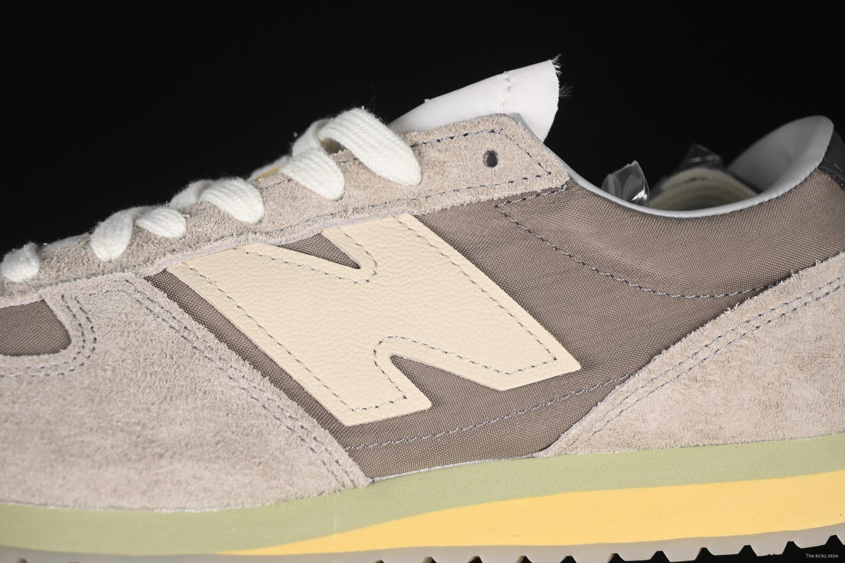 New Balance NB471 Series Fabric and Leather Casual Lifestyle Shoes - U471GR