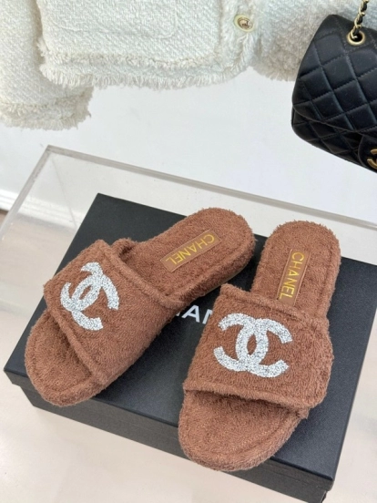 2025 CHANEL Brown Terrycloth Slippers CC Logo KFY00220