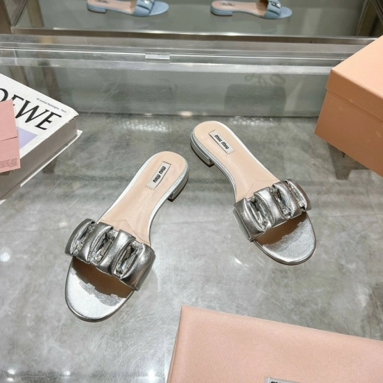 2025 Women Miumiu Silver Metallic Leather Slippers