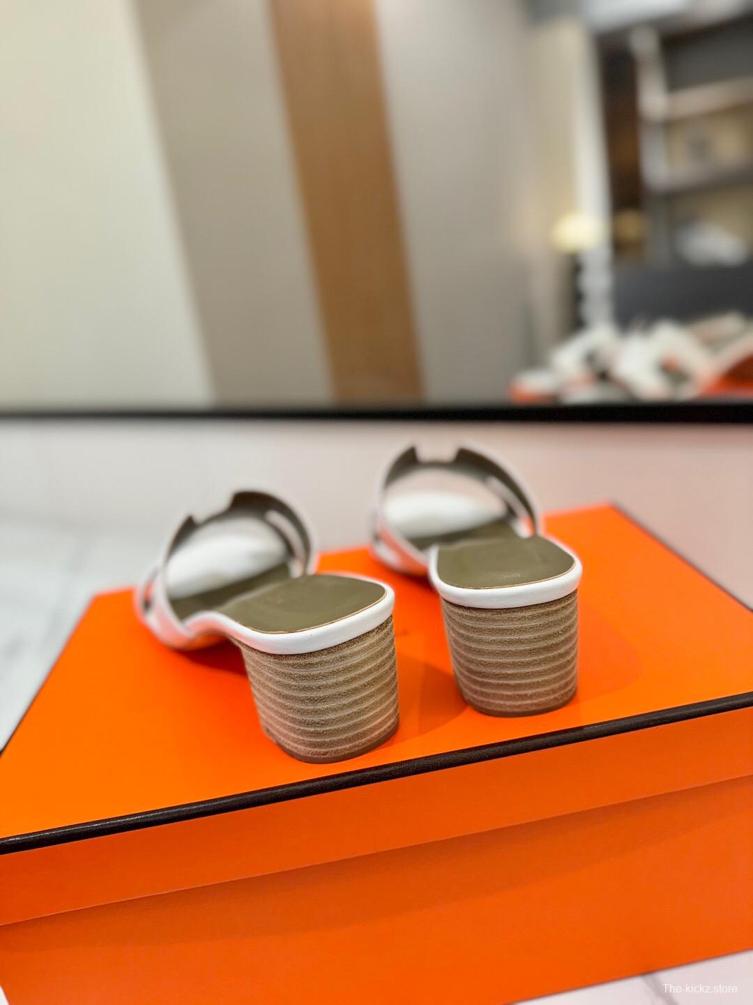 2025 Women Hermès White Leather Sandals