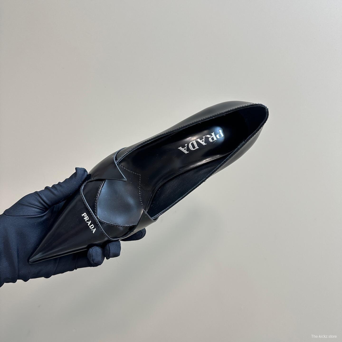 2025 Women Prada Black Leather Heels KFY00310