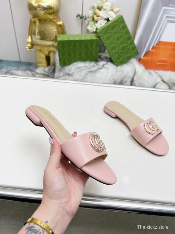 2025 Women Gucci Pink Leather Slippers GG Buckle MJ00190