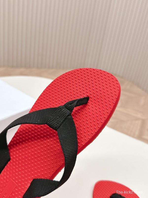 2025 The Row Red Black Rubber Slippers