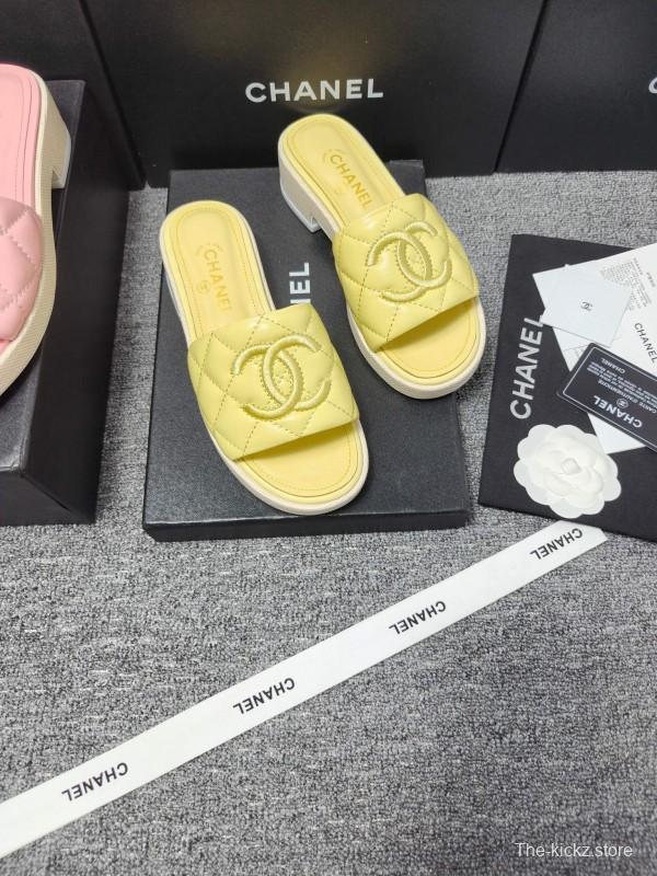 2025 Women Chanel Yellow Leather Slippers LY00250