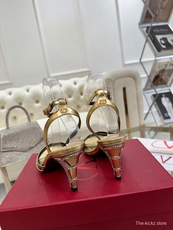2025 Women Valentino Gold Leather Sandals LY00310