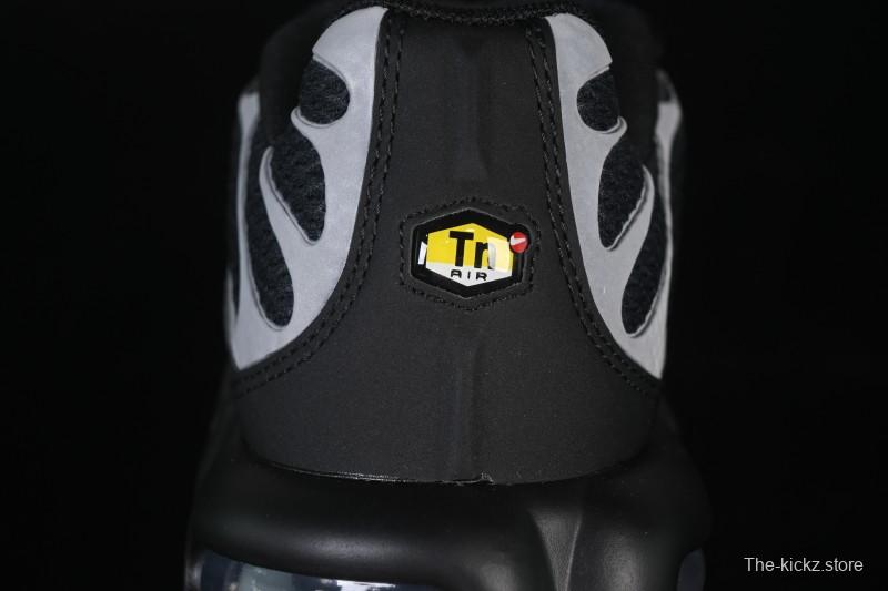 Nike Air Max Plus Retro Running Shoes with Air Cushion - HQ3029-001