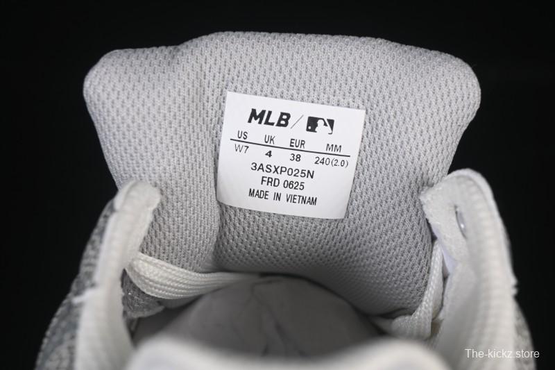 Adidas NY MLB Chunky Liner Pocket Monogram New York Yankees Platform Sneakers - 3ASXP025N50GRS