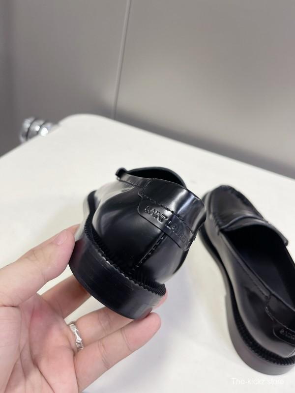 YSL Classic Loafer Flats - KFY00350