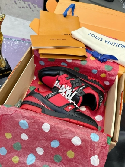 Louis Vuitton Trainer Series Casual Sneakers Skate Shoes - AS00400