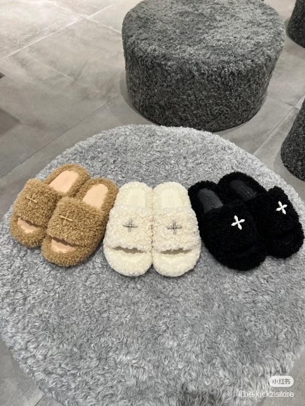 Adidas 2025 SS SMFK Fur Slippers Latest Popular Cross Pattern - KFY00230