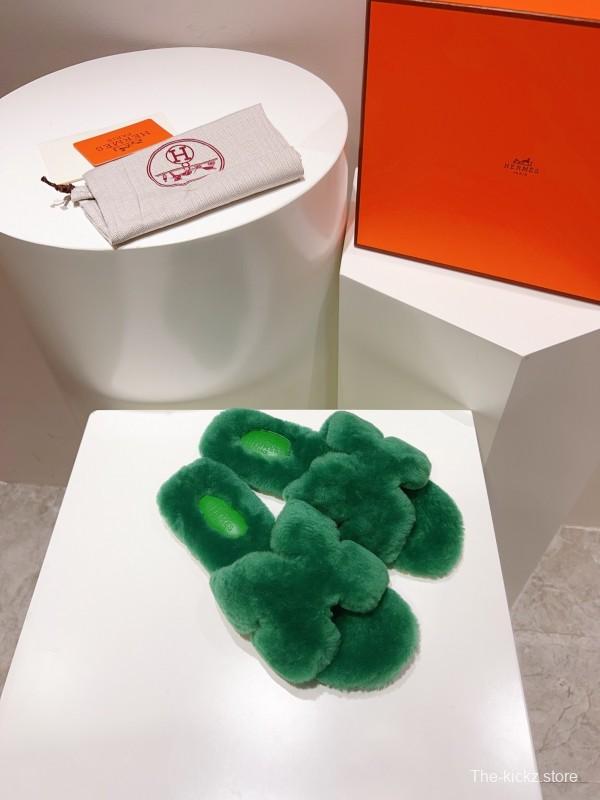 Hermès Teddy Wool H Slippers Flat Fur Slides - LY00240