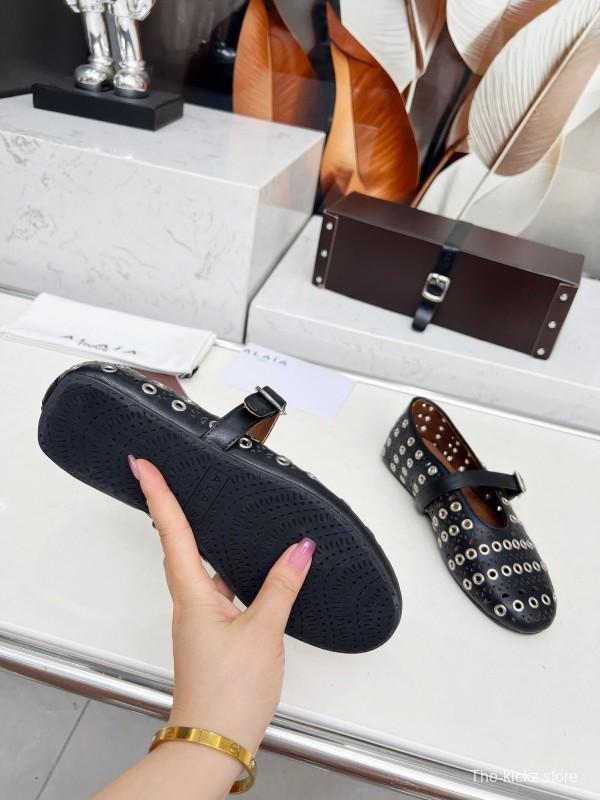 Alaia 2025/SS Perforated Ballet Flats - LY00320