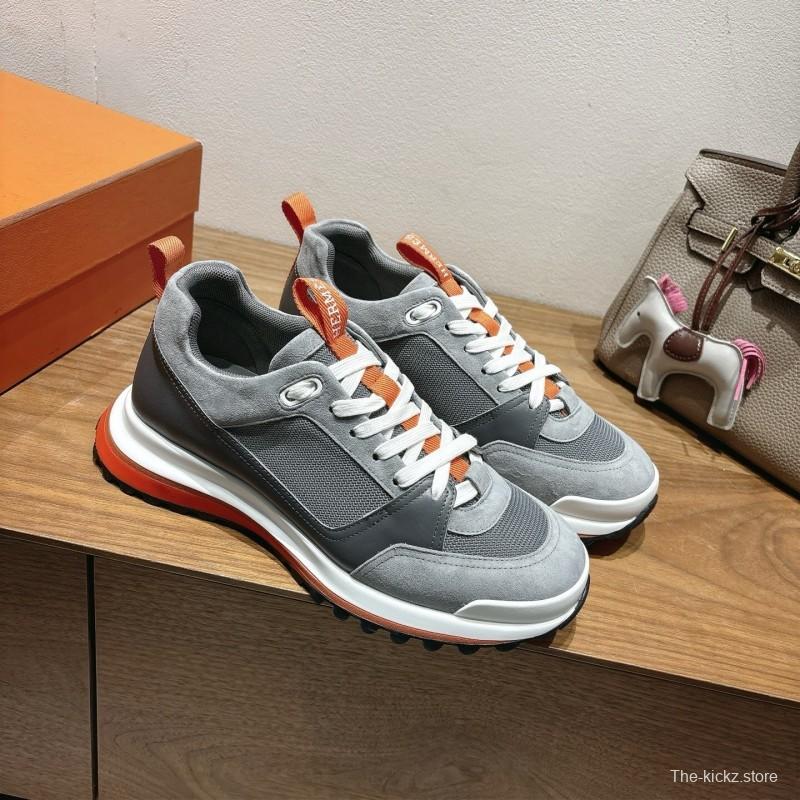 H Boots Classic Chelsea Boots with British Color Block Design - AS00410