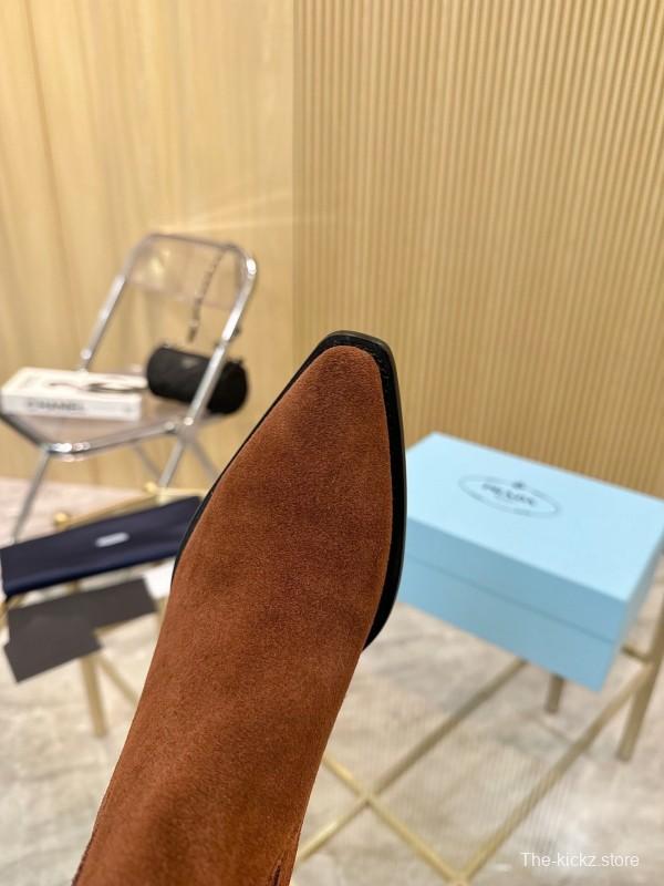 Prada Classic Pointed Toe Boots - LY00310