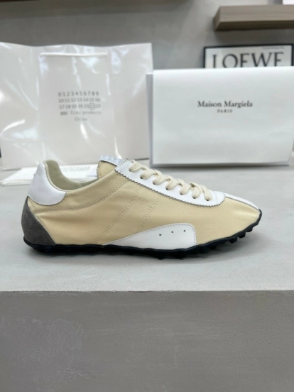 Maison Margiela Couple Sports Casual Shoes - AS00240