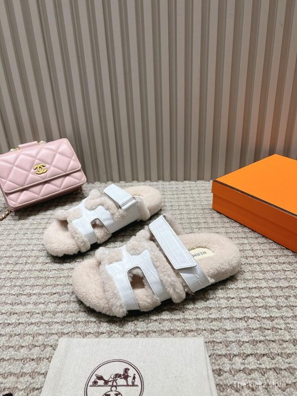 H Sandals 2025 Spring Summer Collection Lightweight Comfort Flip Flops - LY00280